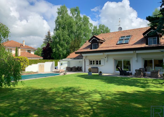 Villa individuelle avec piscine