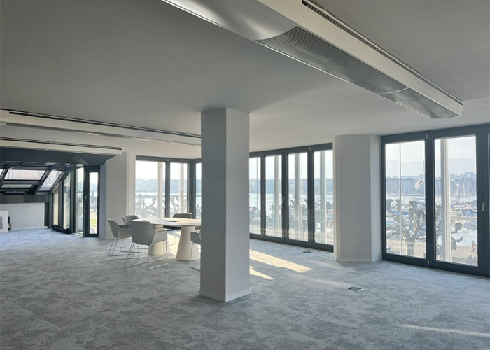 Bureaux avec vue sur la rade